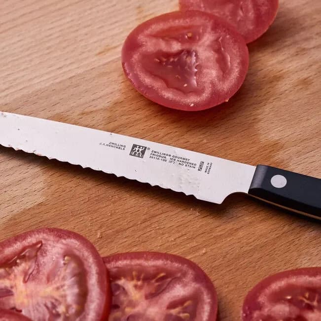 Нож универсальный Zwilling Gourmet | Фото 4