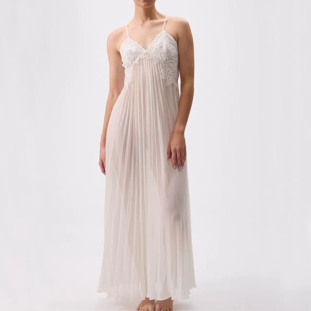 Полупрозрачная длинная сорочка Rya Delight Gown