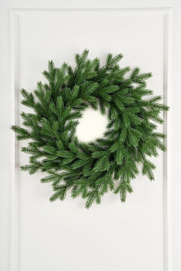 Венок еловый Версальский Max Christmas, 65 см
