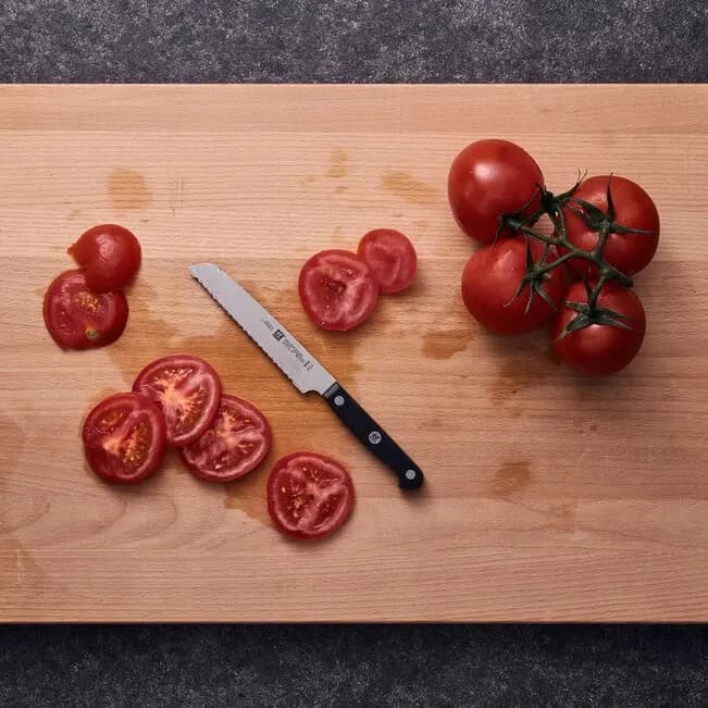 Нож универсальный Zwilling Gourmet | Фото 5