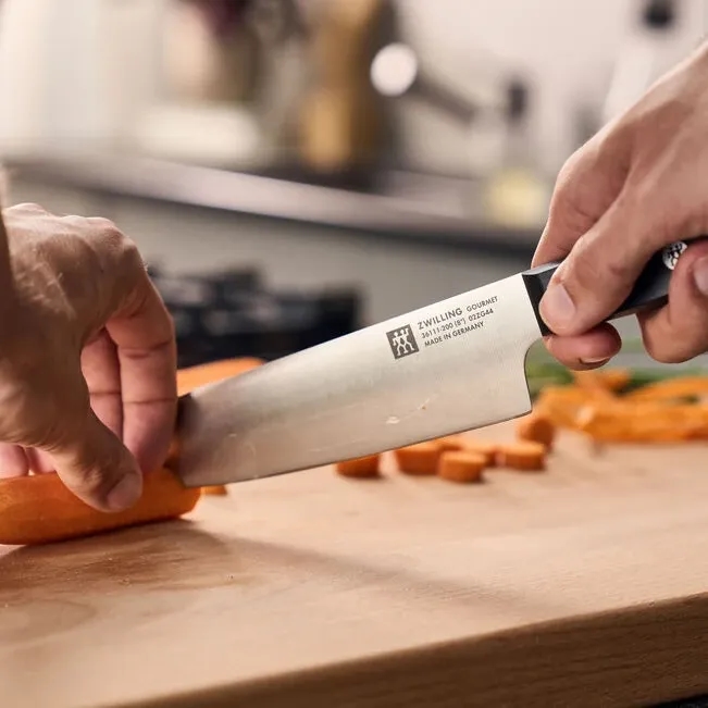 Нож поварской Zwilling Gourmet, 20 см | Фото 4
