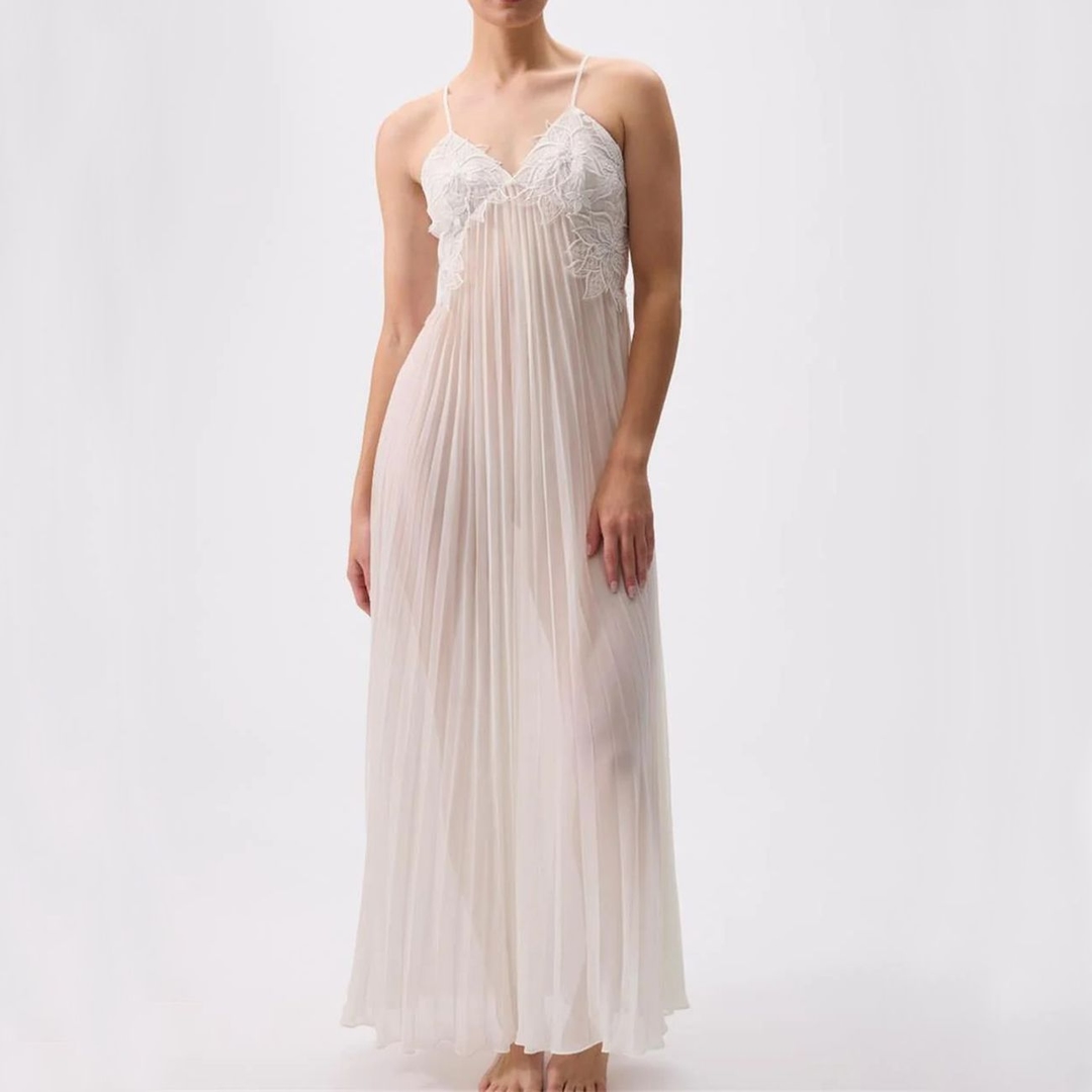 Полупрозрачная длинная сорочка Rya Delight Gown | Фото 1